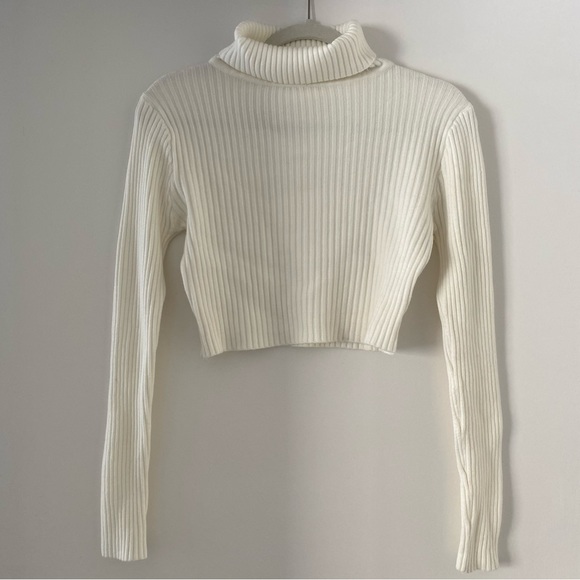 LOVE TREE TURTLE NECK CROPPED RIBBED CREAM WHITE LONG SLEEVE SWEATER - Picture 1 of 5